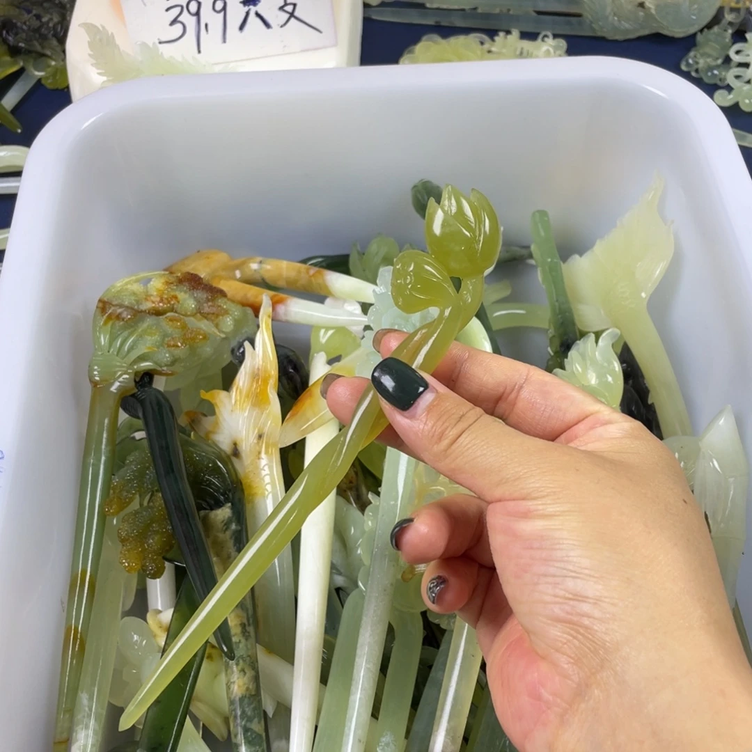 蛇纹石玉未镶嵌发饰