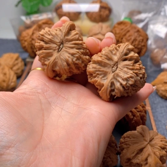 吊坠文玩核桃全品46南疆石头货