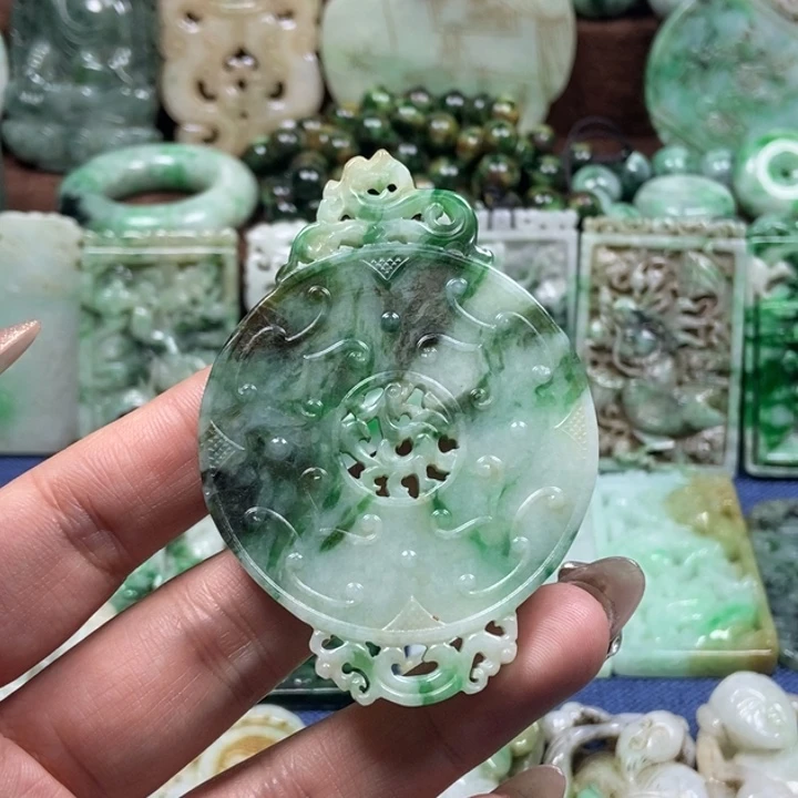 翡翠颈饰未镶嵌升*0000000000