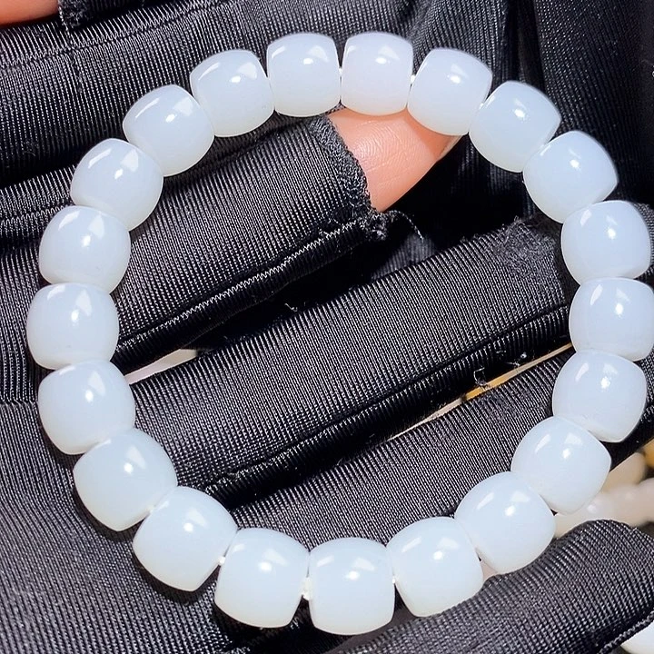 和田玉套链未镶嵌柒