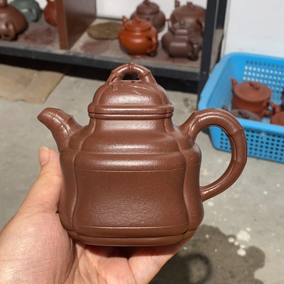 茶壶紫砂紫砂壶。紫砂壶。