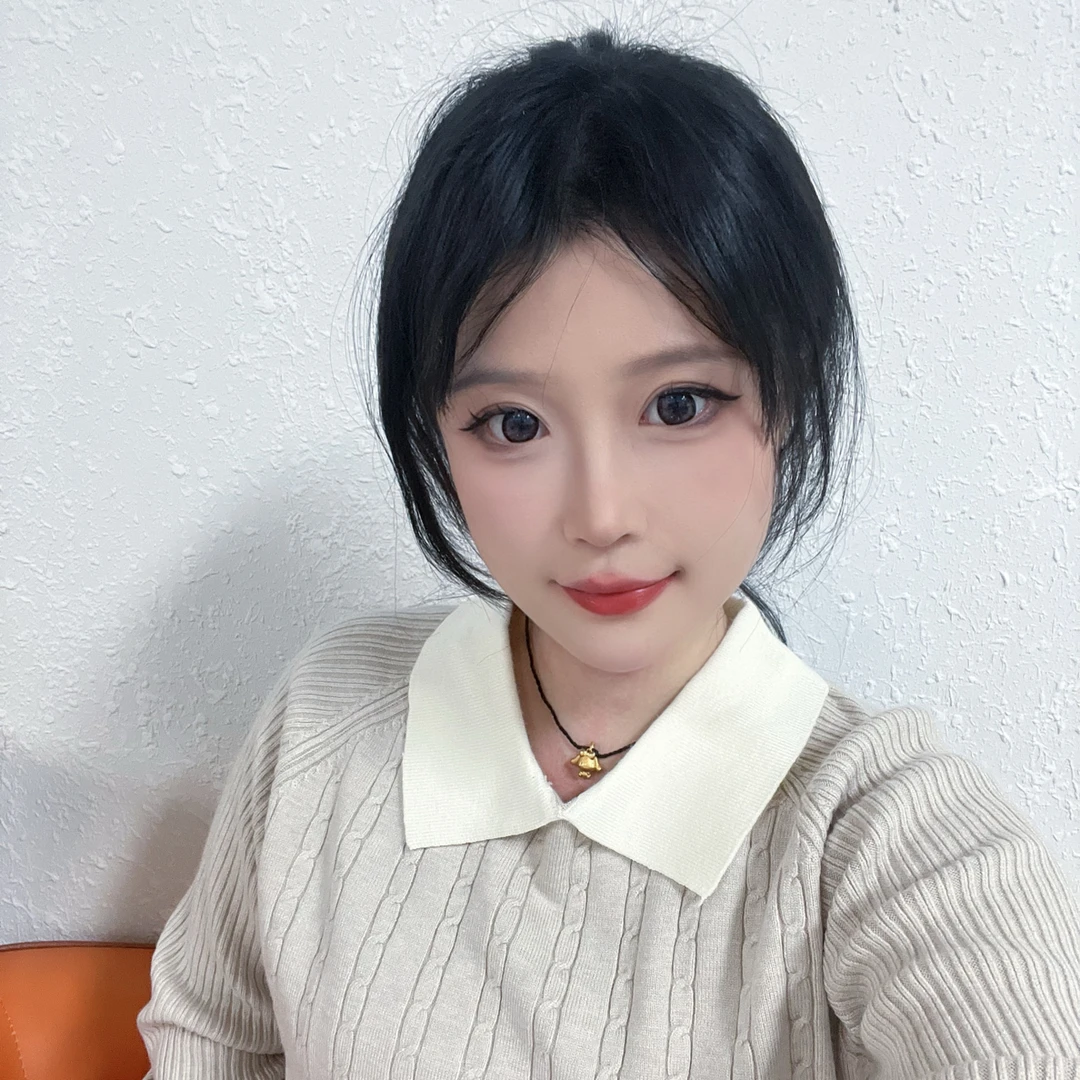 秋季新款娃娃领打底针织衫