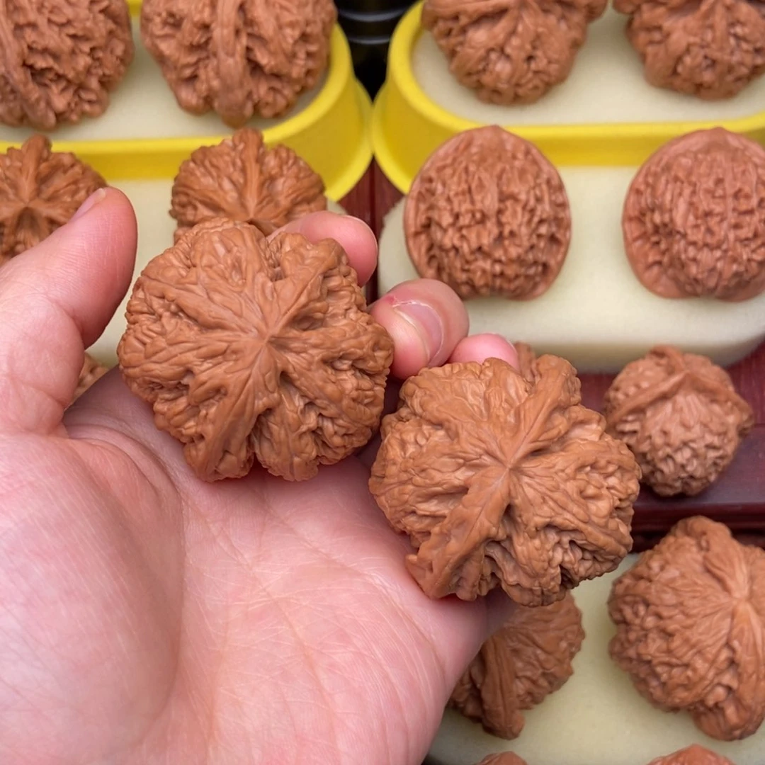 文玩核桃把件9***.44精品平谷粗筋