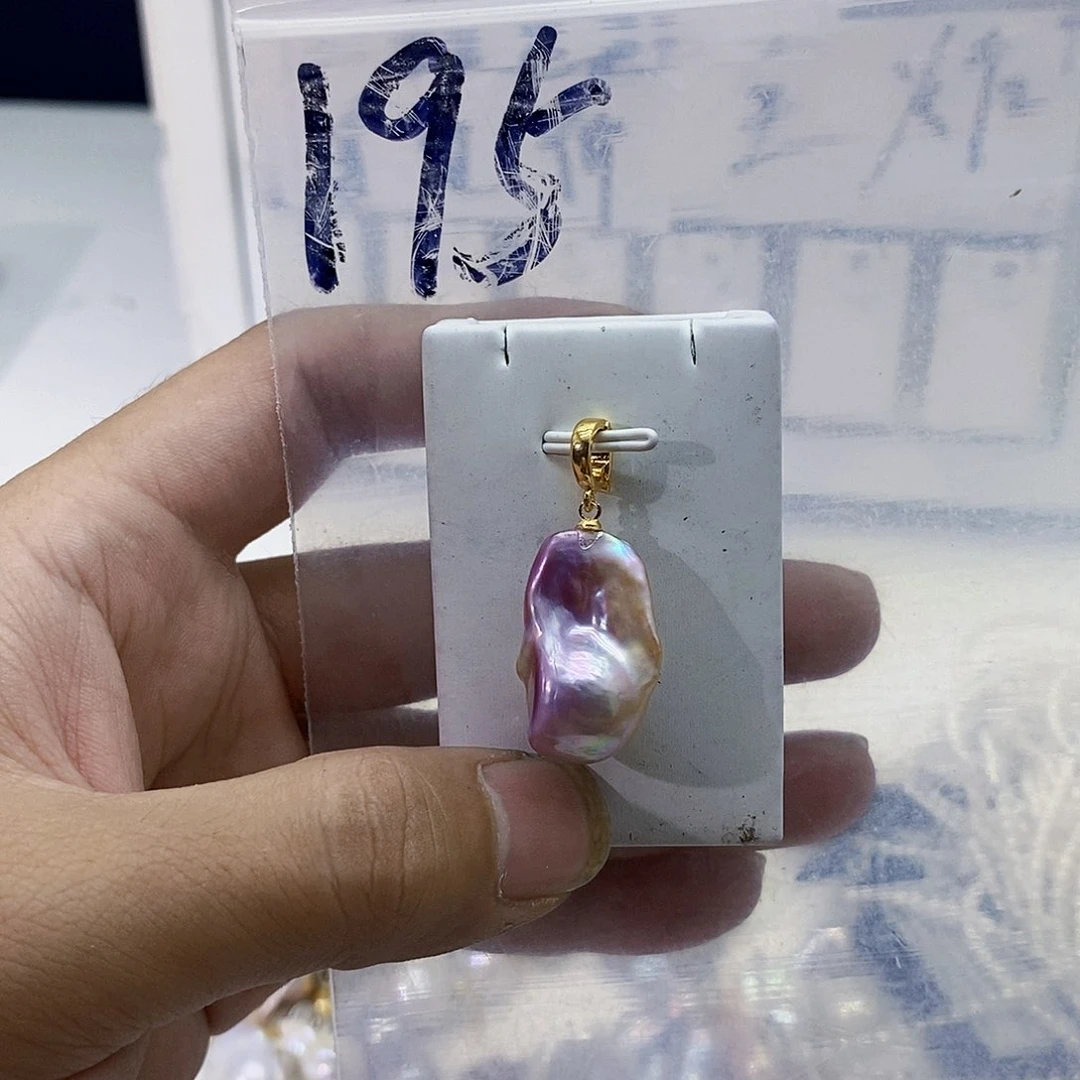 淡水珍珠合金颈饰