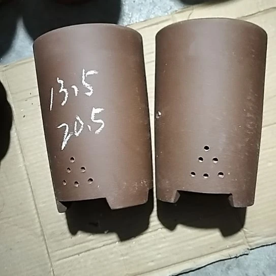 紫砂大笔筒两个微瑕