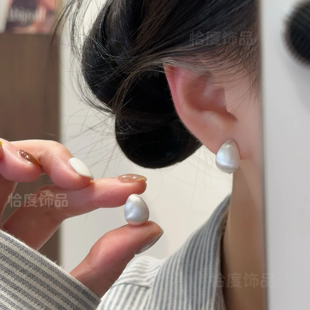 【恰度】气质银色水滴拉丝磨砂耳扣温柔百搭