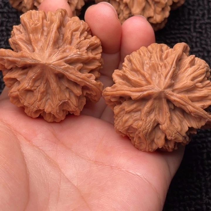 木质类秦岭精品文玩核桃4