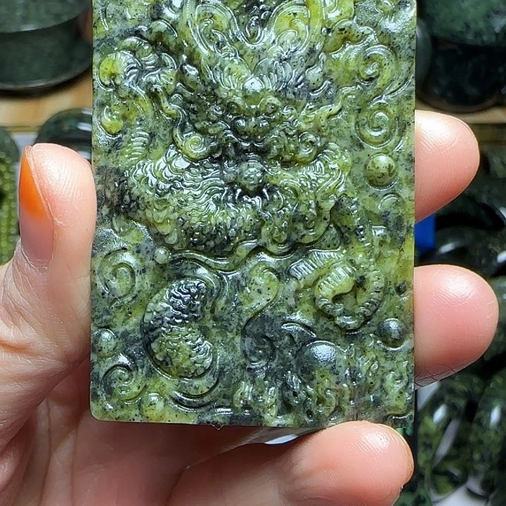 未镶嵌蛇纹石玉黄翠龙牌