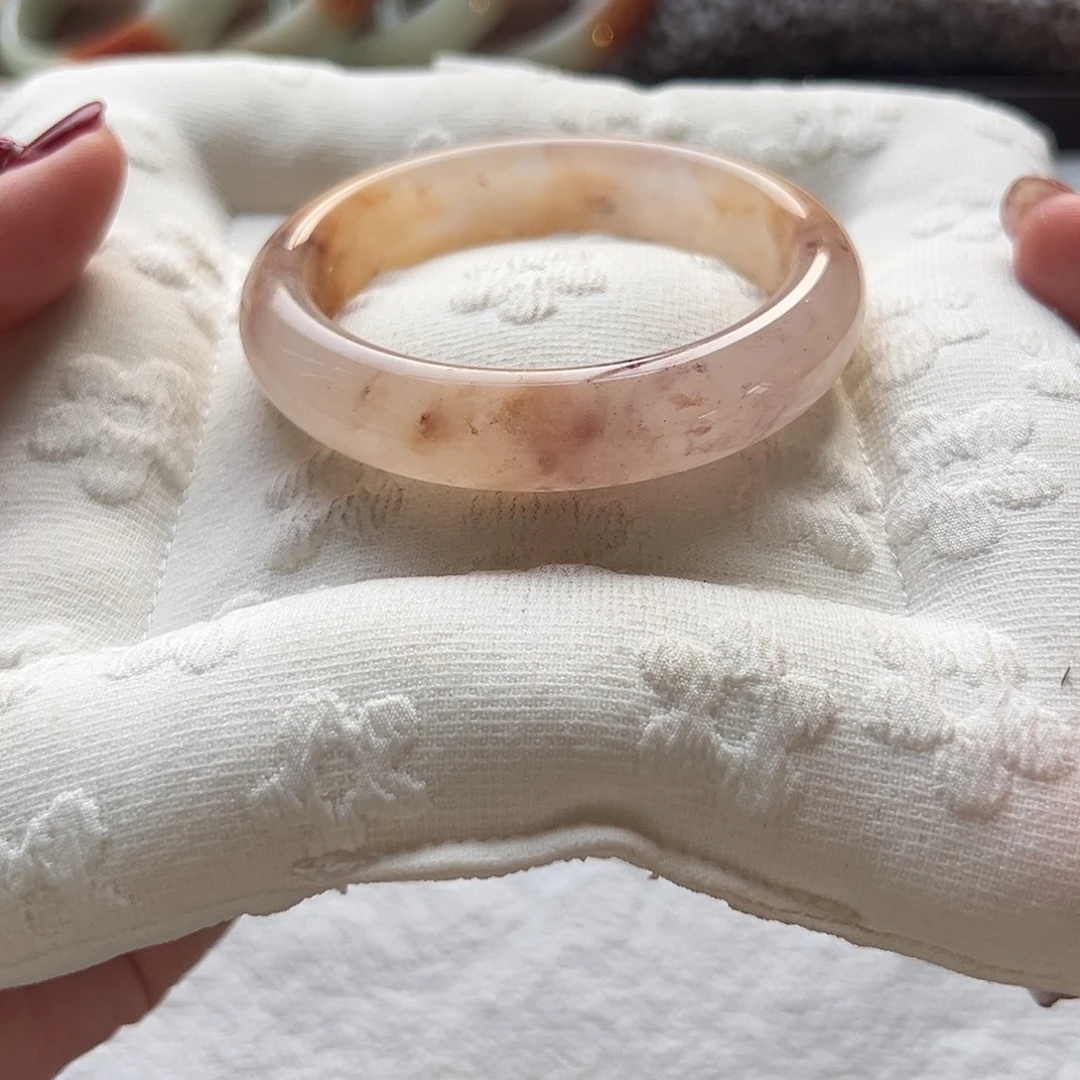 石英质玉未镶嵌手镯53