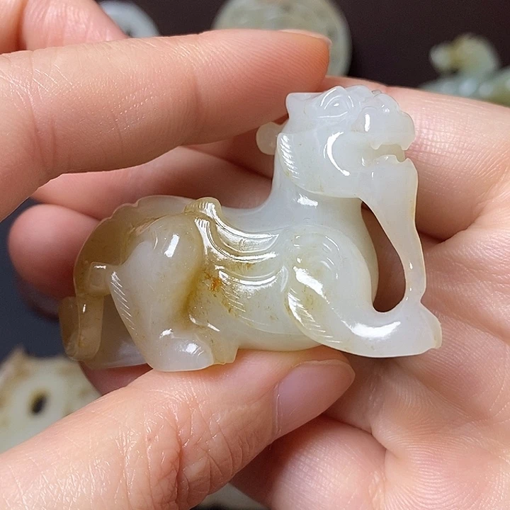 和田玉（糖玉）未镶嵌车挂金*