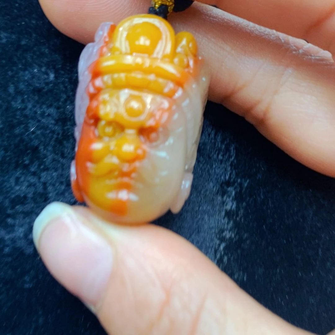 未镶嵌石英质玉（黄龙玉）吊坠(不含链)