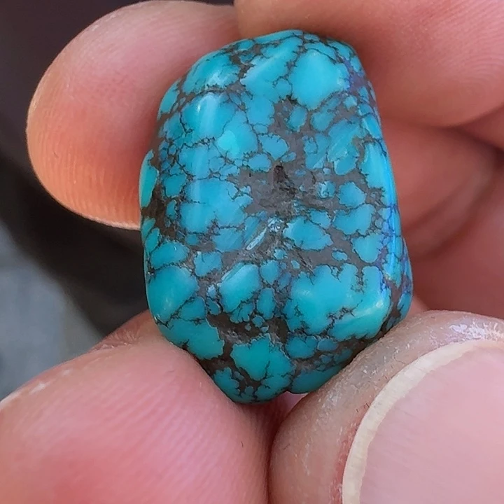 玻璃颈饰尿***里琉璃珠子