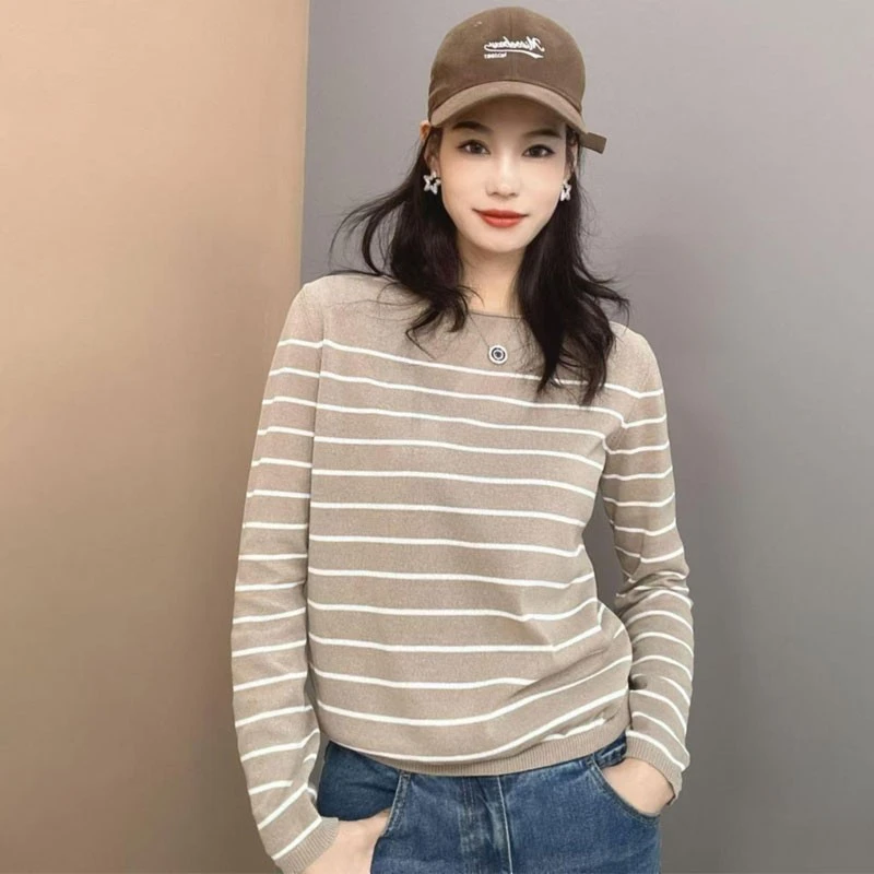 【商场同款】春秋百搭宽松显瘦圆领长袖洋气条纹针织衫袁衣都舍秋冬