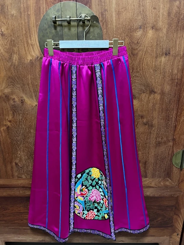 马面裙打籽绣，凤川牡丹，原价1559，