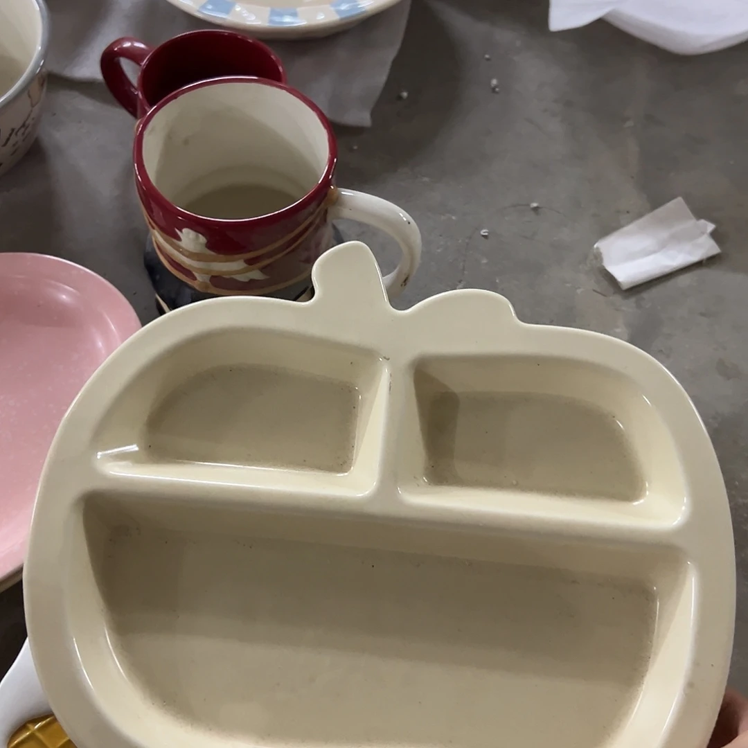 搪瓷微瑕苹果分餐盘一个