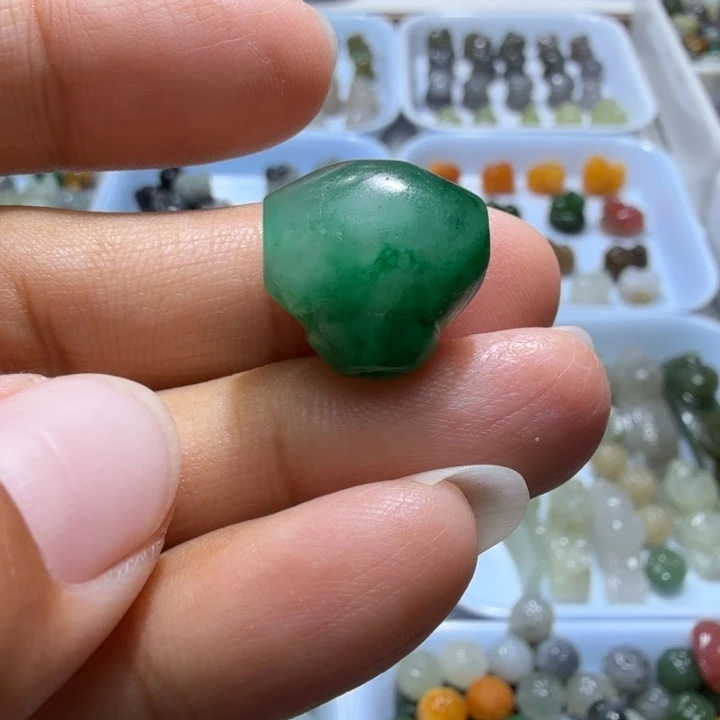 未镶嵌和田玉珠宝半成品