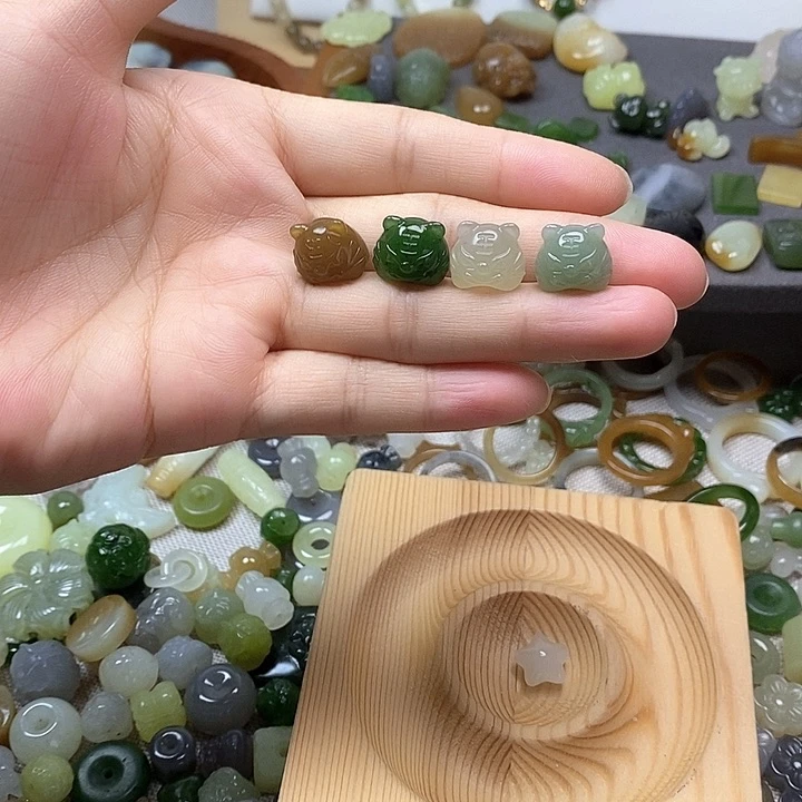 未镶嵌和田玉挂件虎头98一个多样性发其一