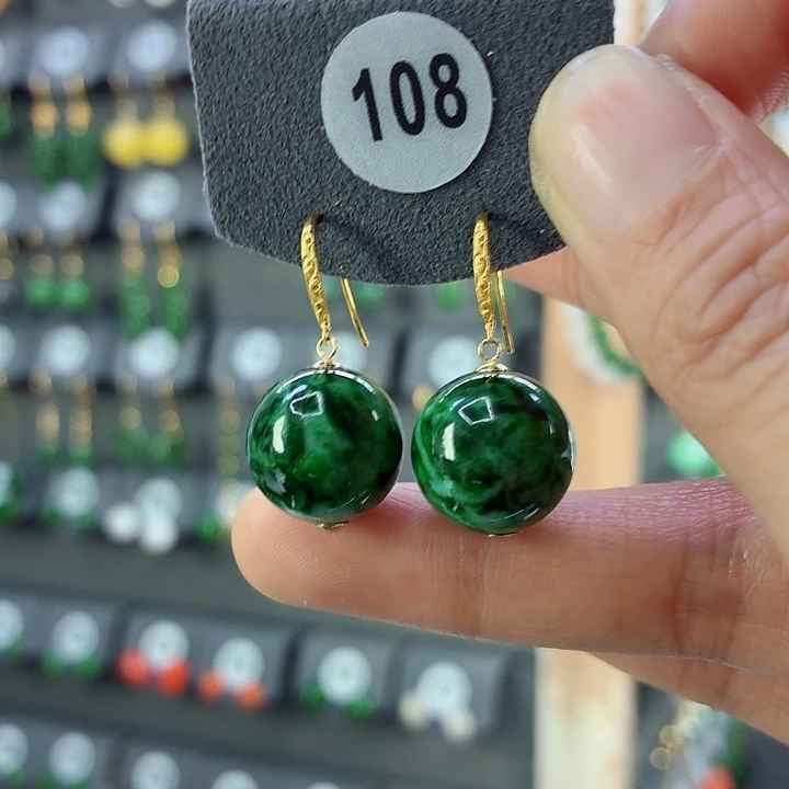 翡翠18K金镶嵌耳饰