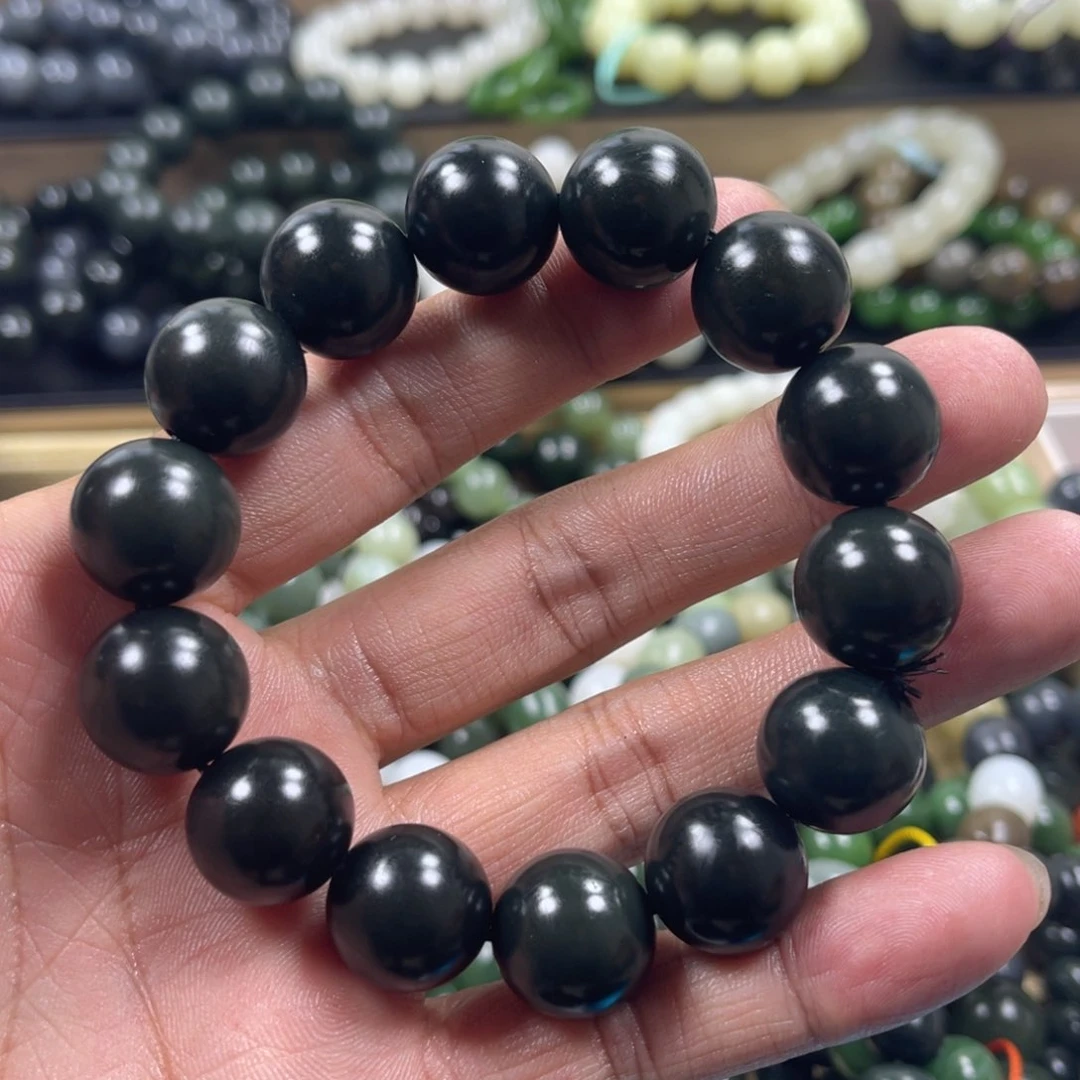 和田玉手串未镶嵌