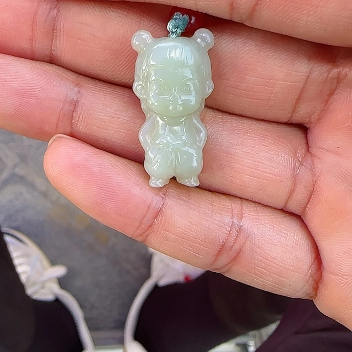 和田玉未镶嵌颈饰梦*