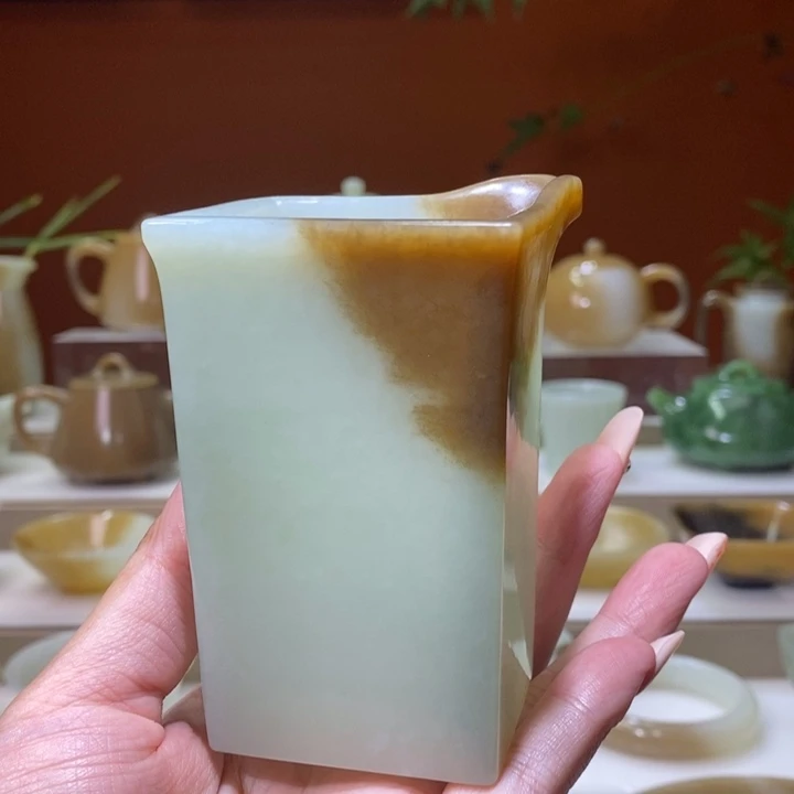 未镶嵌和田玉摆件用****0公道杯
