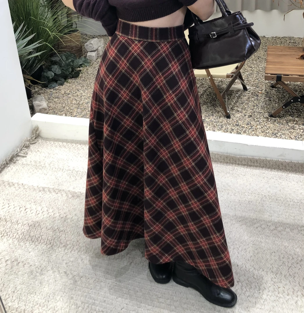 冬季复古新款2024慵懒气质格子半身裙秋冬格纹加厚显瘦高腰A字裙