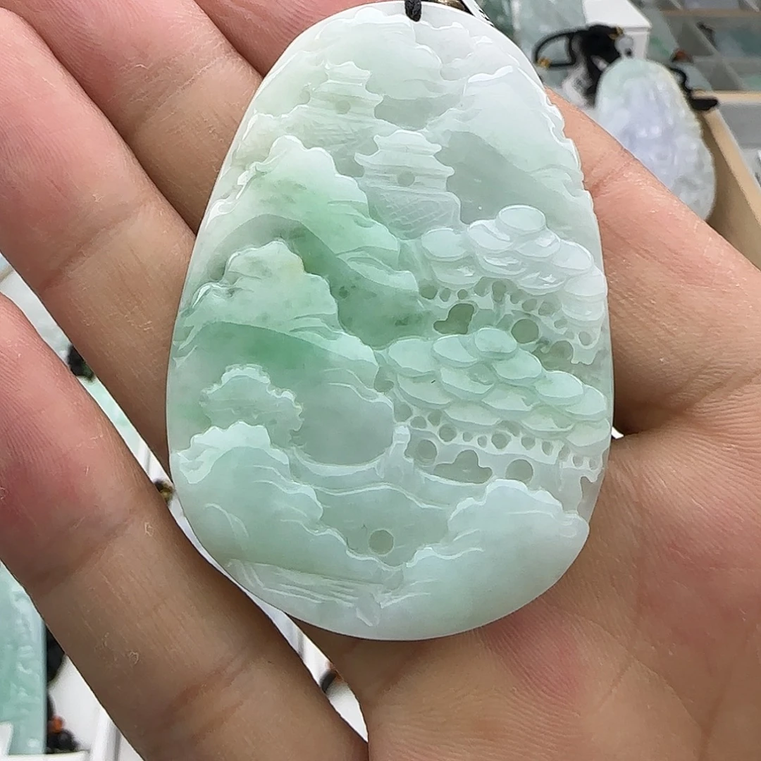 翡翠未镶嵌颈饰翡翠