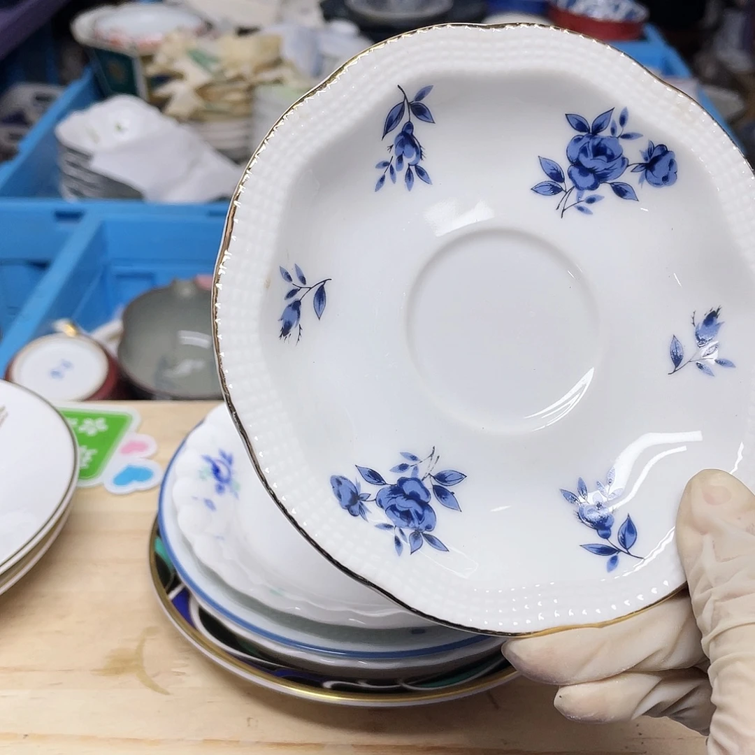 雨***子鹿屋家的美丽瓷器呀