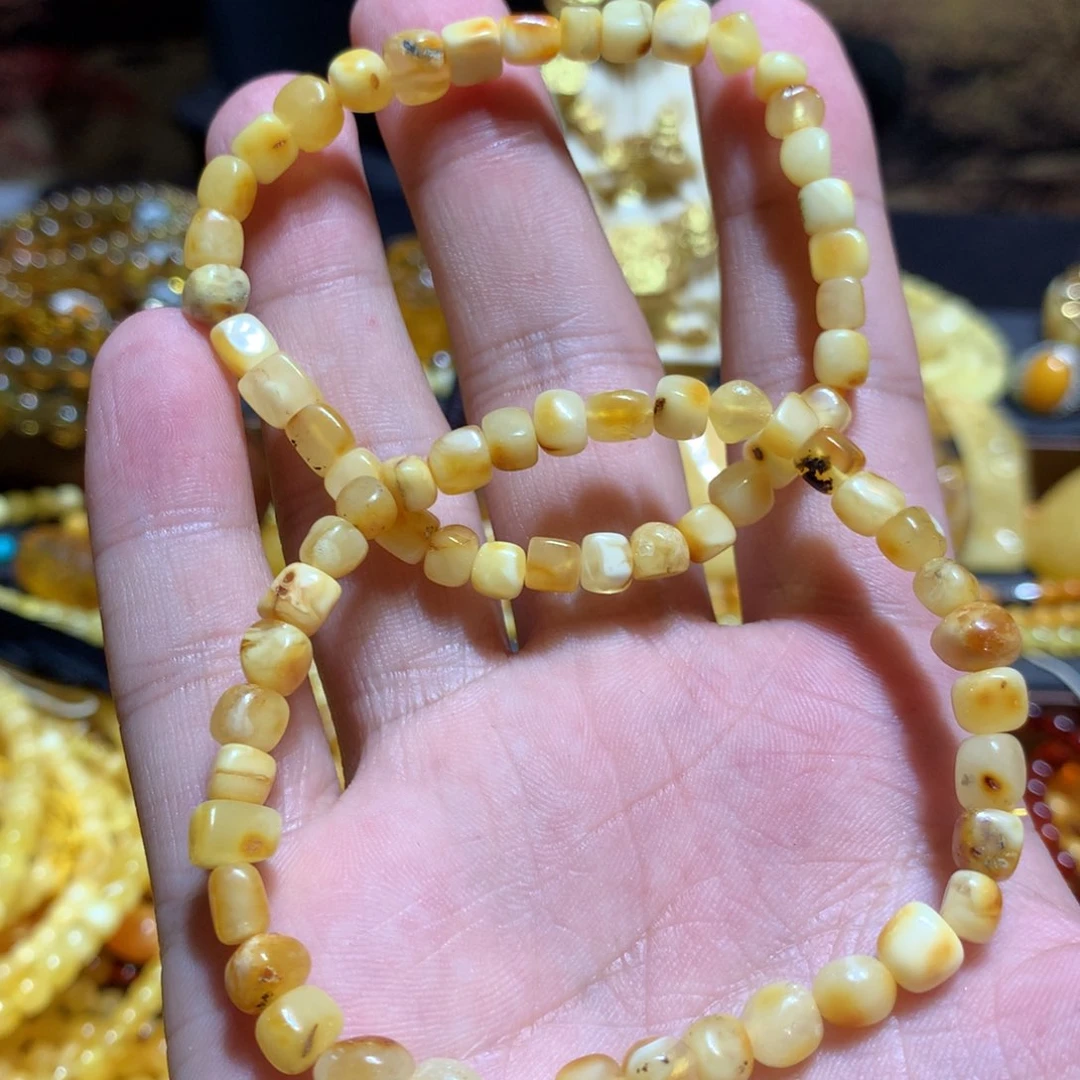 未镶嵌琥珀珠宝奇石多样性发其一