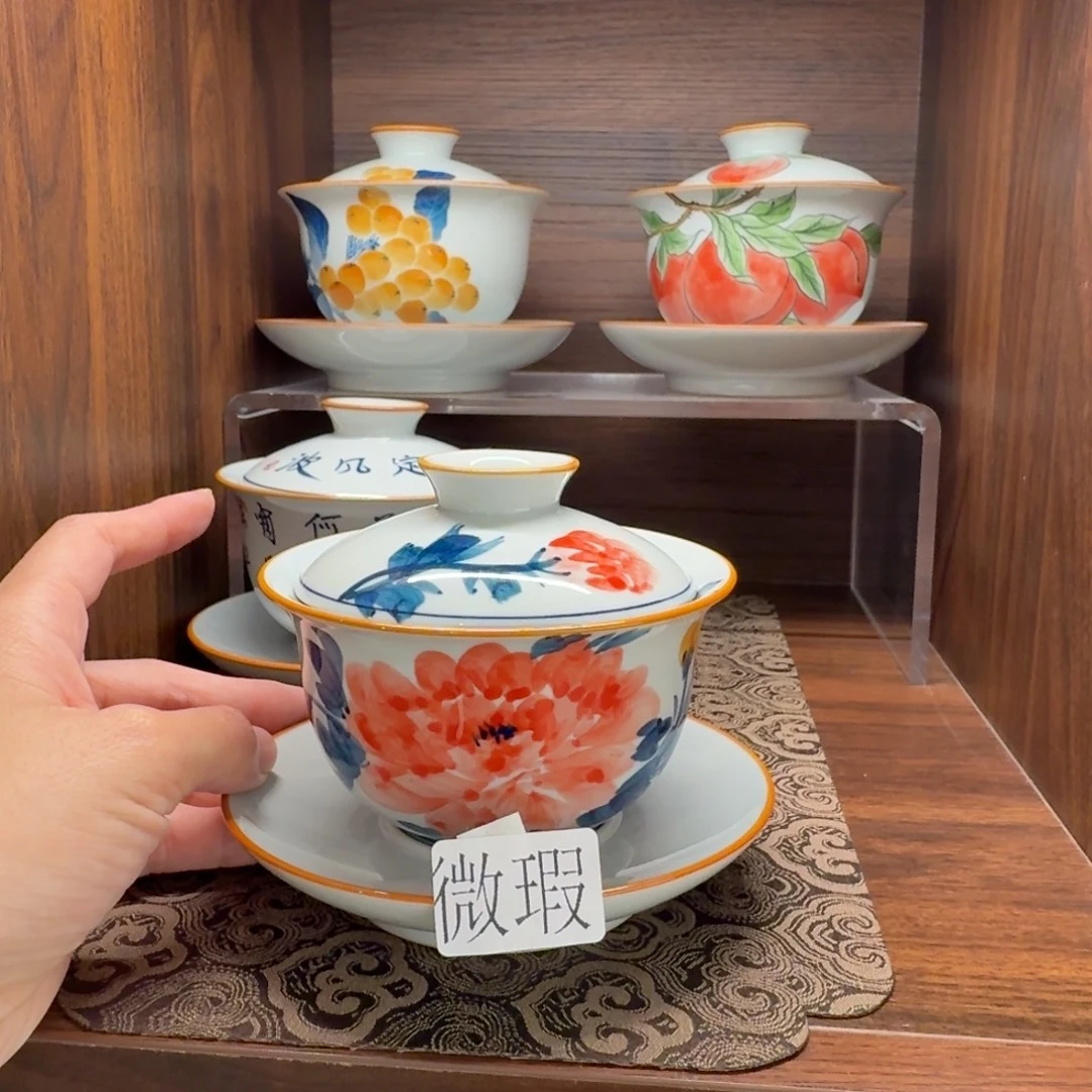 釉下手绘茶具微瑕