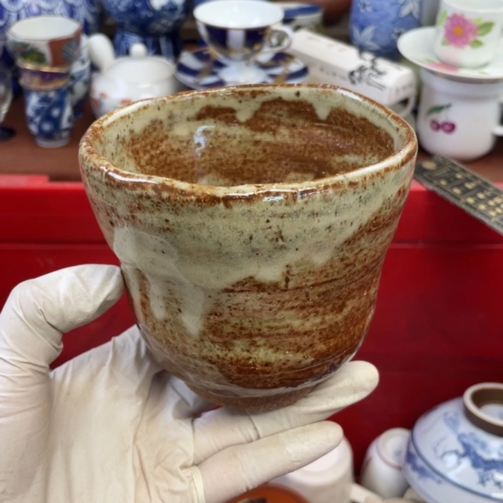 他家瓷器真美…开播了