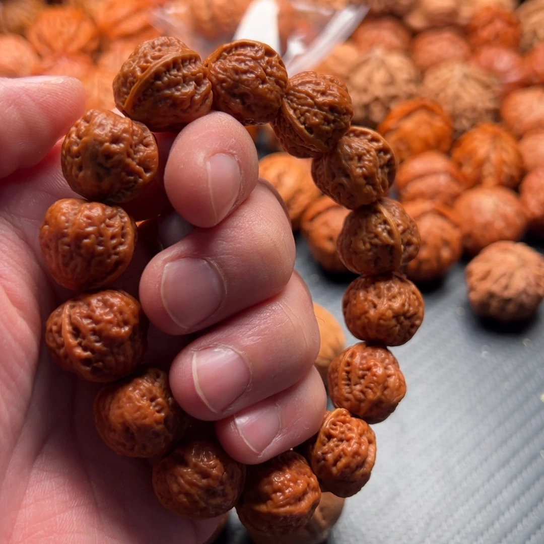 S***.核桃野生小蛤蟆头手串