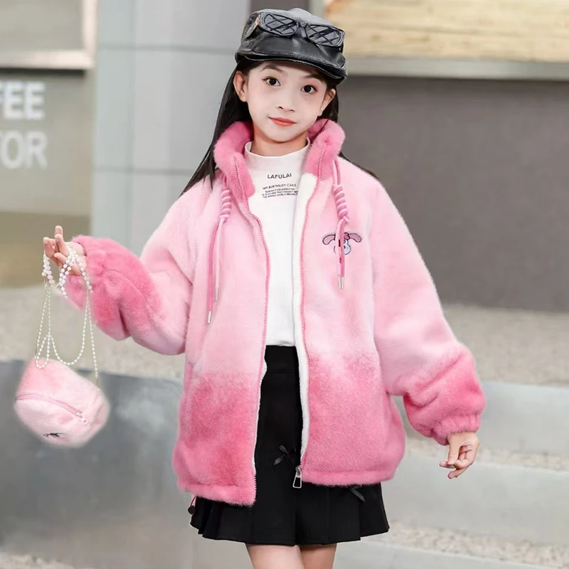 拜年服亲子装男女童冬季加绒加厚洋气渐变色毛毛衣儿童保暖棉服