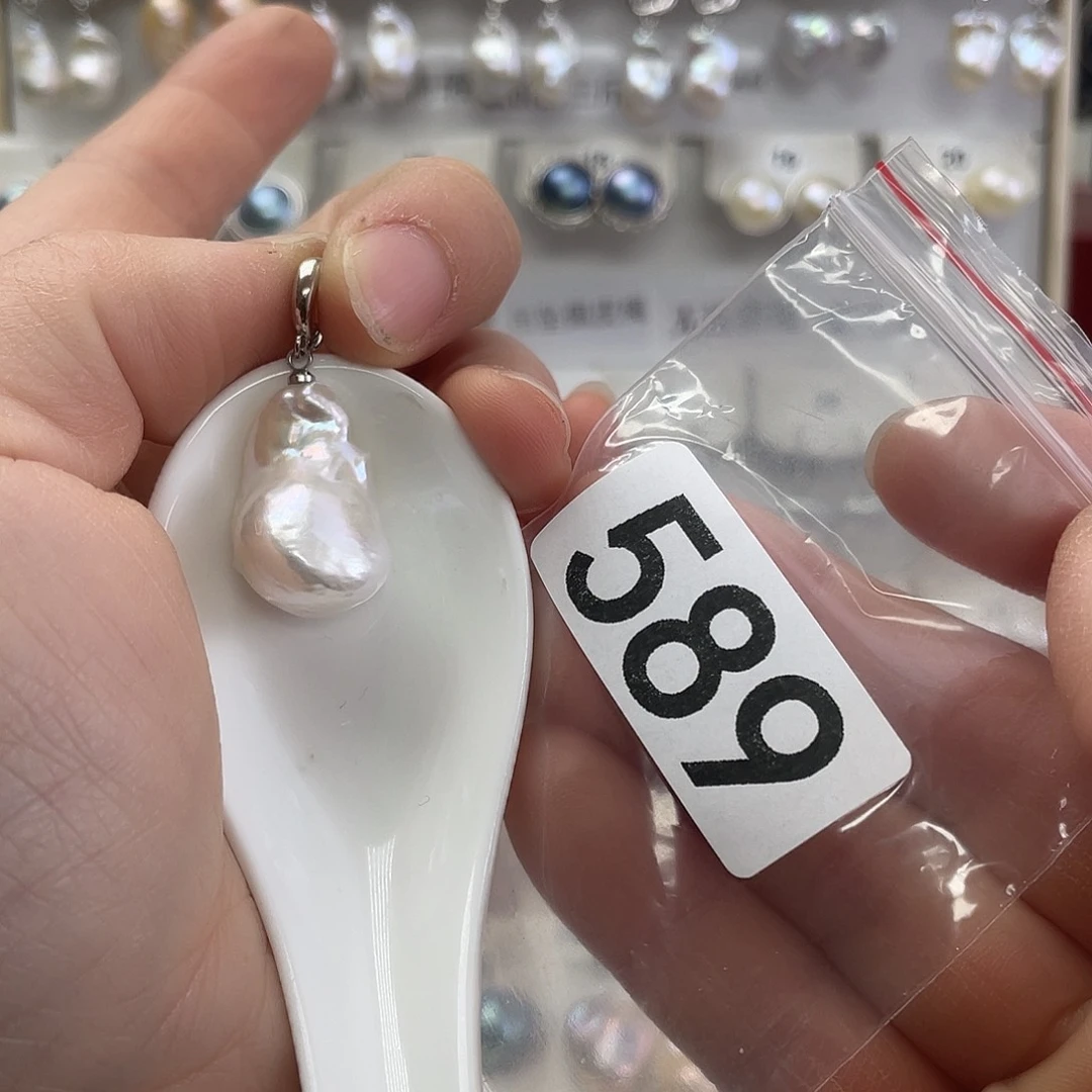 淡水珍珠颈饰未镶嵌