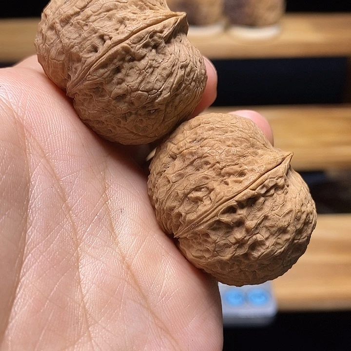 吊坠文玩核桃鸽子蛋37
