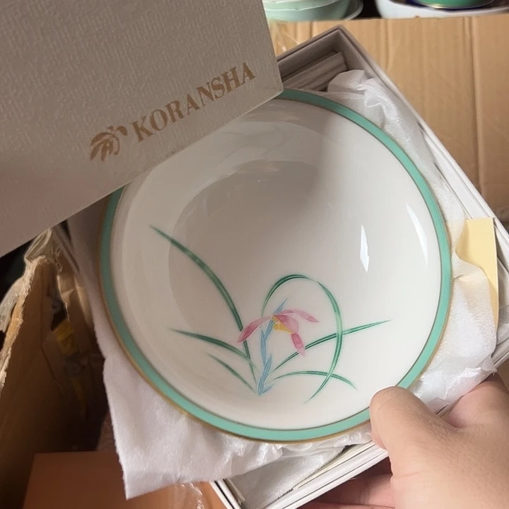 瓷片五只香兰社干饭碗瓷器
