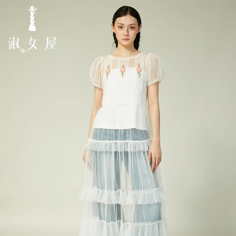 淑女屋官方旗舰店白色探戈绣花打条装饰连衣裙蕾丝拼接只含纱裙
