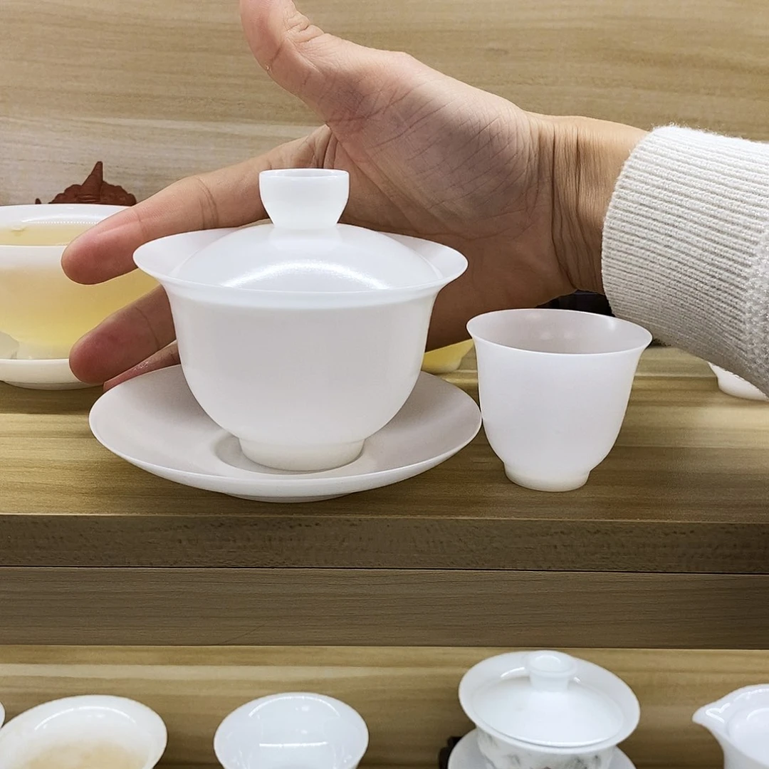 我想和她去一天看电影也可以嘛哈啊嘛我好