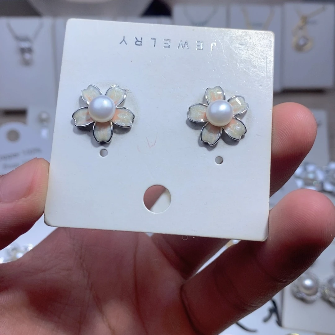未镶嵌淡水珍珠耳饰