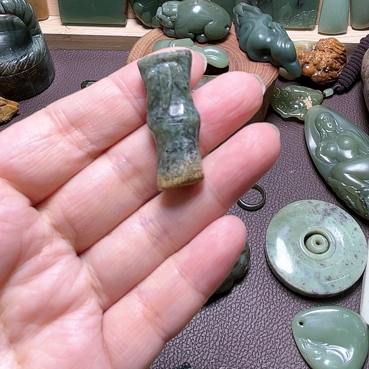 岫岩河磨玉（透闪石质玉）手绳未镶嵌