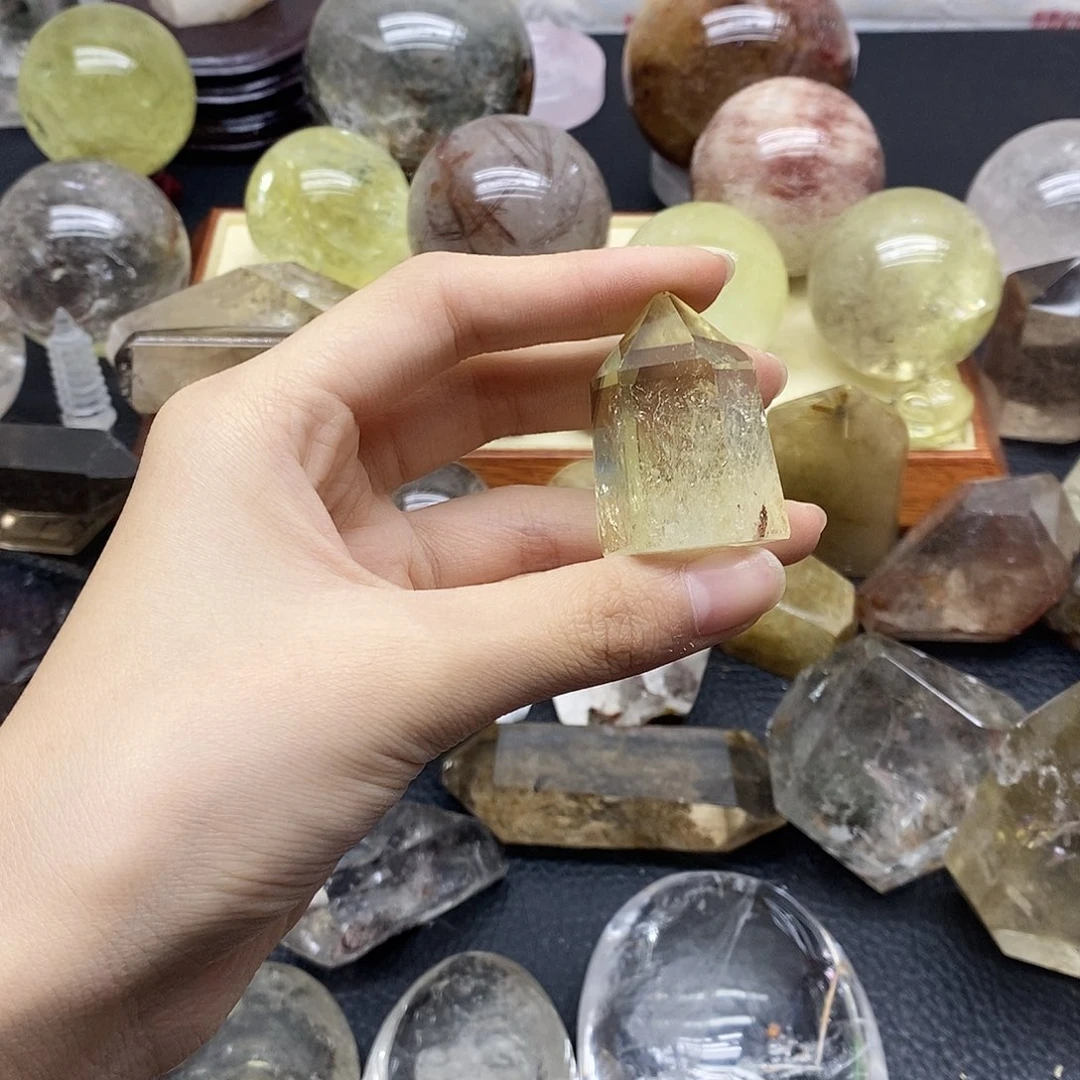 珠宝半成品水晶未镶嵌347水晶石