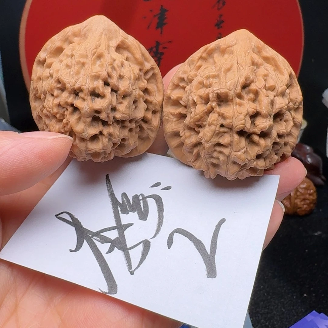 文玩核桃把件45精对官帽56克