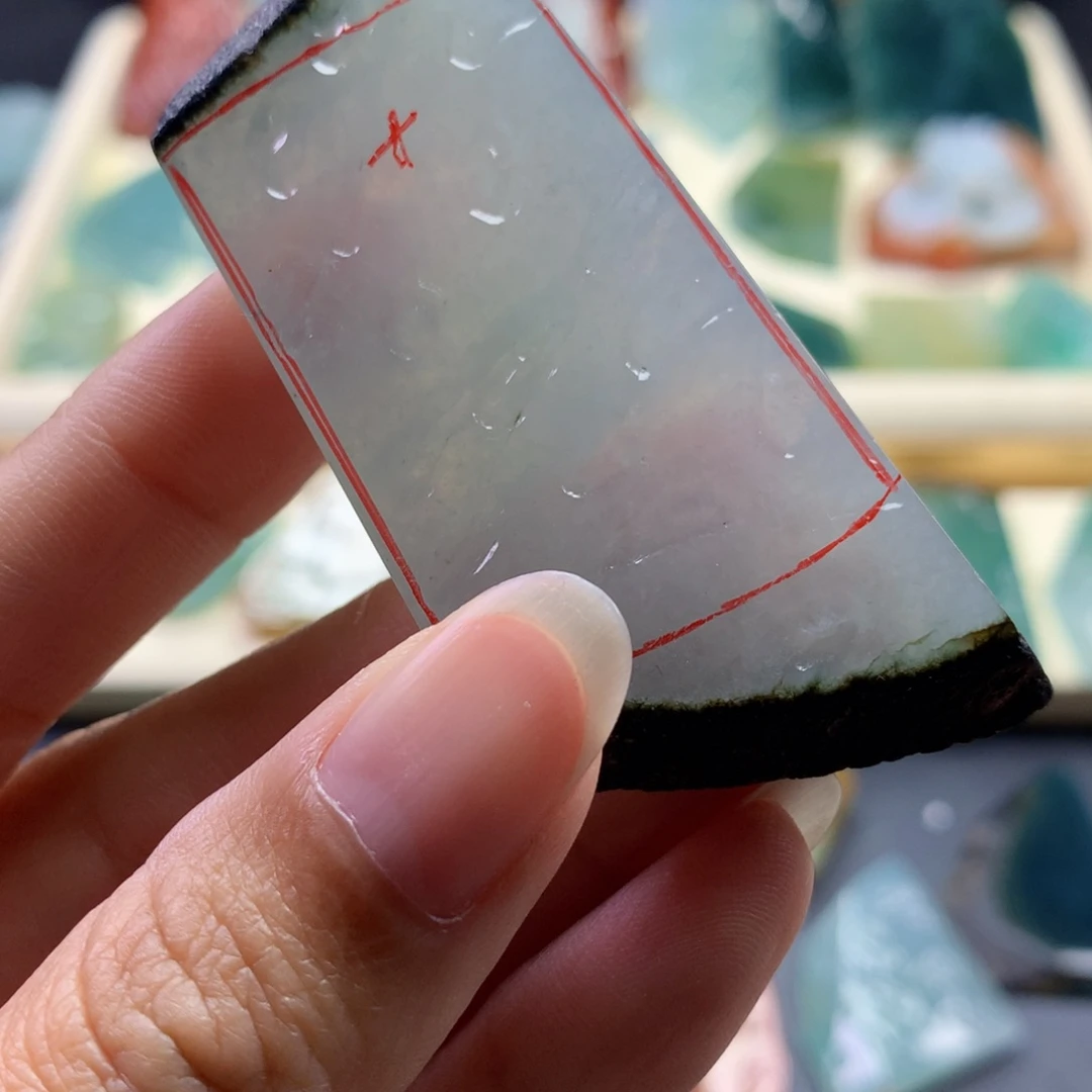 未镶嵌定制翡翠否**来包工包料