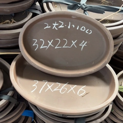 100-6。    微瑕。