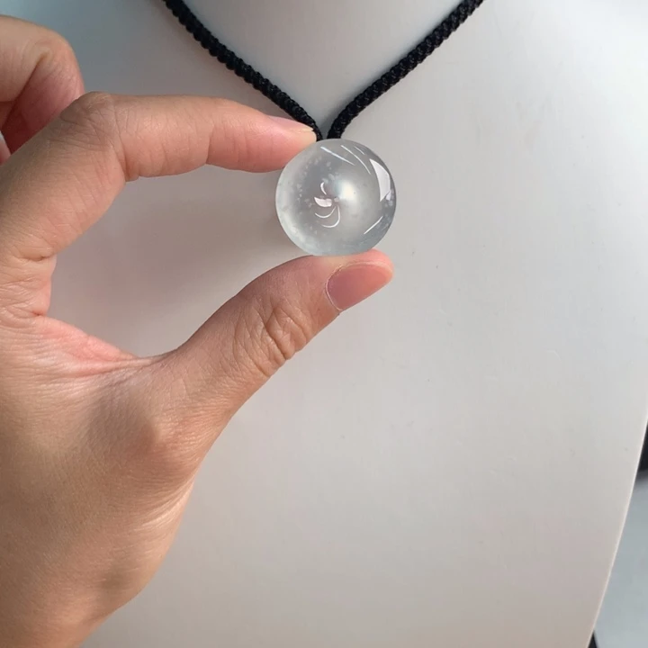 颈饰未镶嵌翡翠….