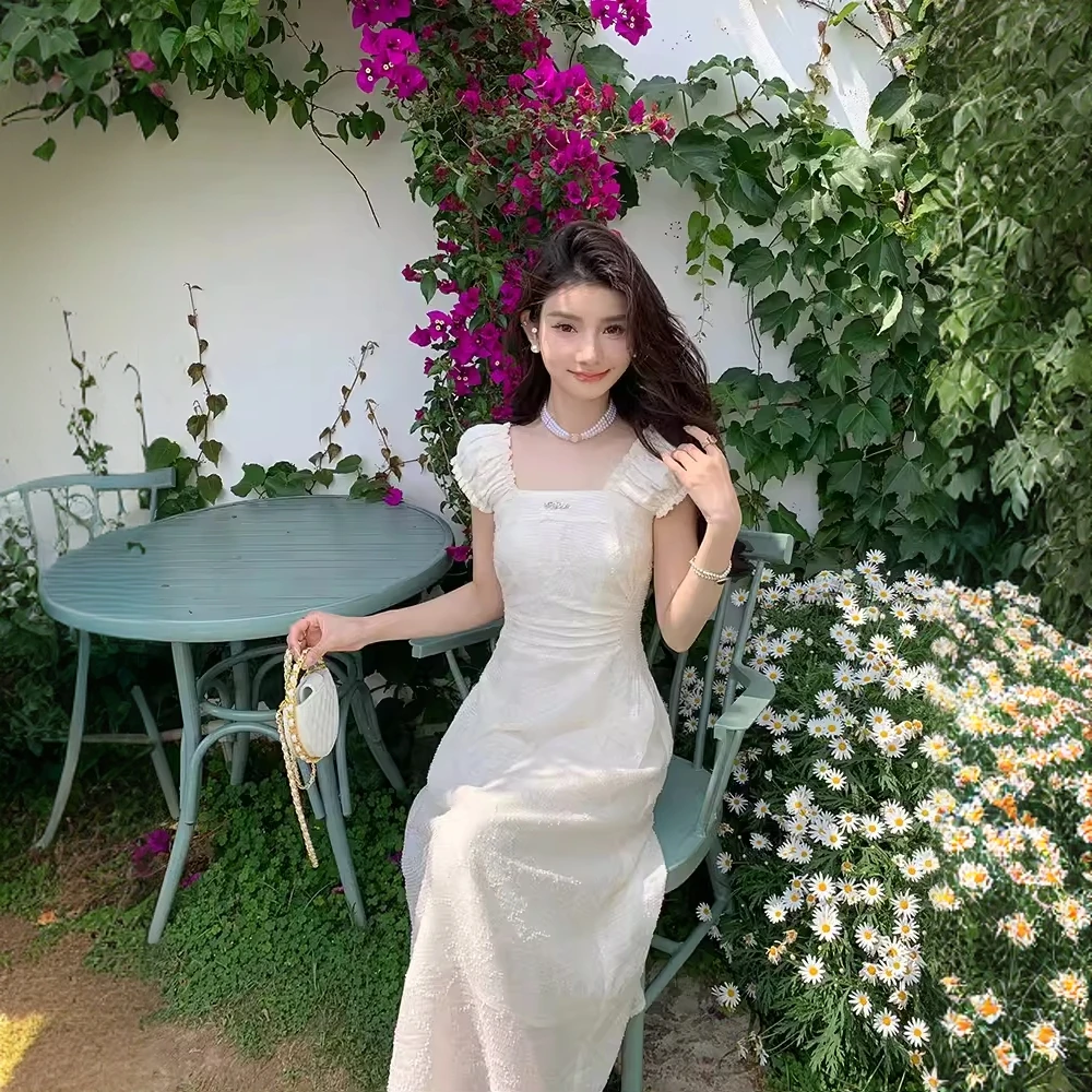 Meika-【流光夜色】夏季新款法式减龄气质小众修身显瘦白色连衣裙