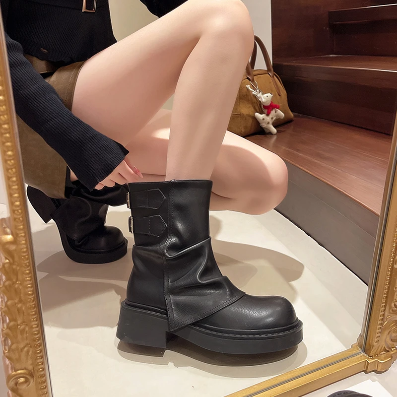 NB【露思同款】真皮系带厚底马丁靴女2025新时装增高短靴