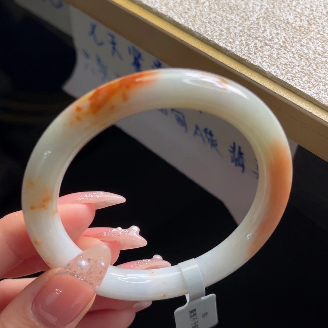 翡翠未镶嵌手镯手镯