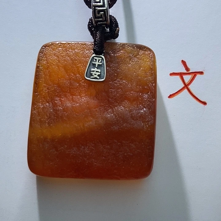 琥珀未镶嵌珠宝奇石28