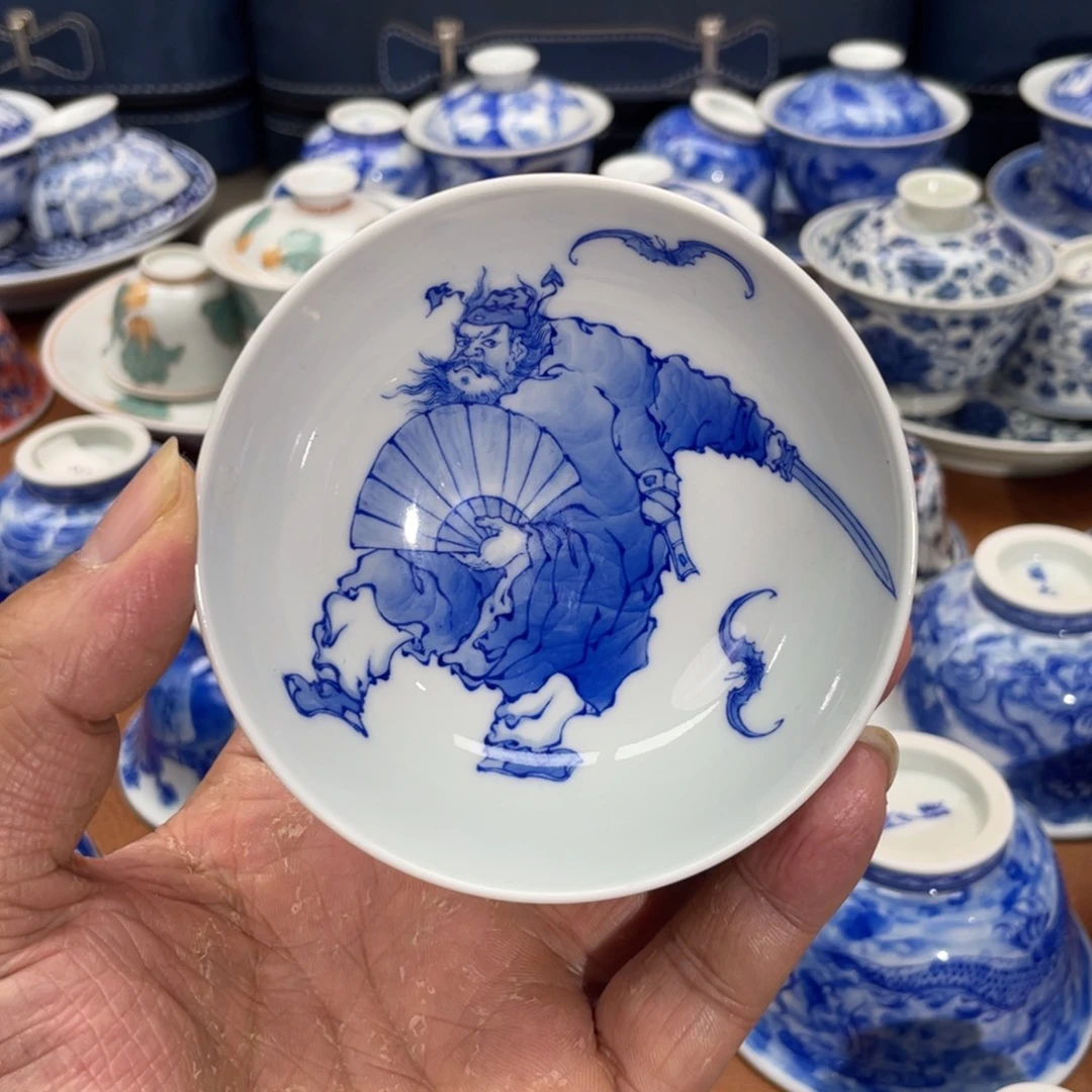 陶月楼 柴窑钟馗赐福普洱杯